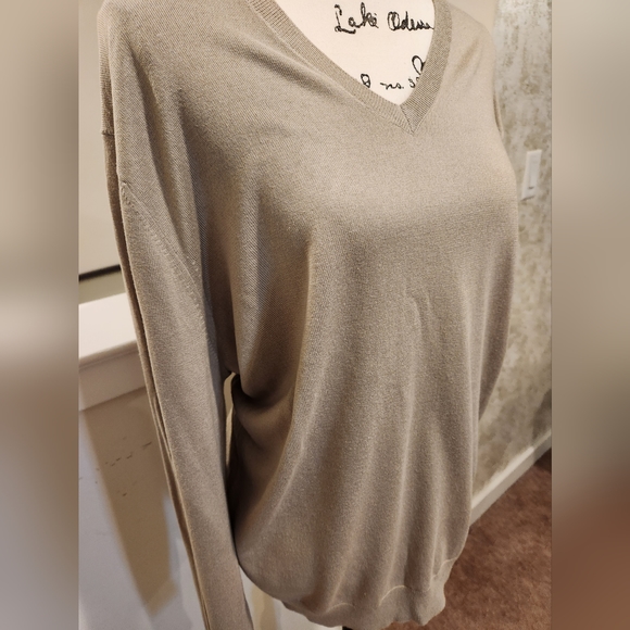 Banana Republic - Picture 3 of 6